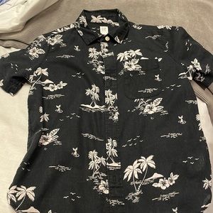 Great condition printed linen shirt